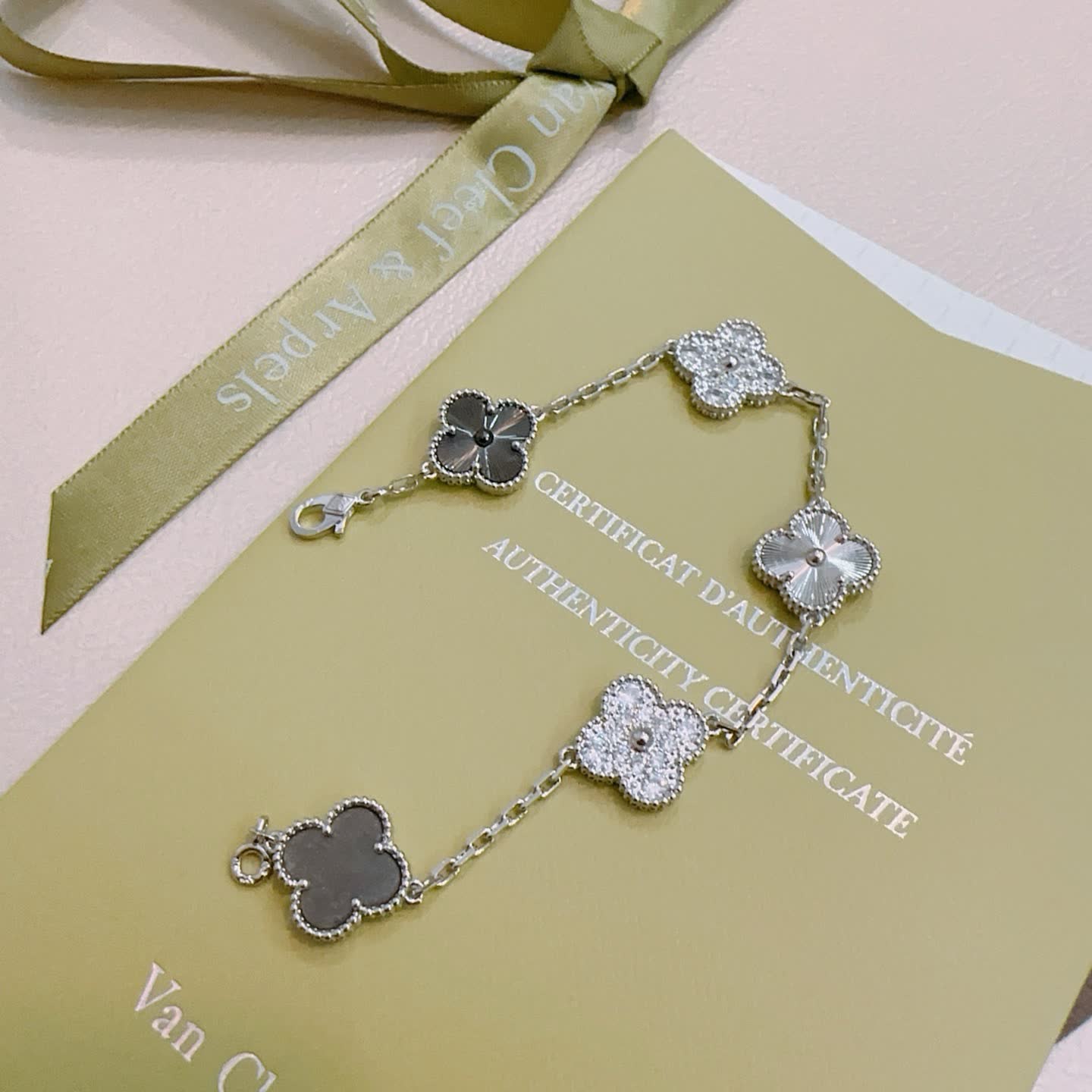 Van Cleef & Arpels Alhambra Bracelet